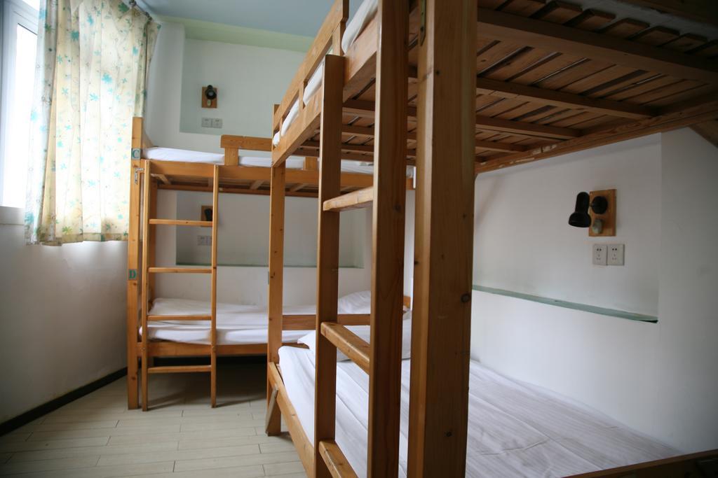 Shanghai Blue Mountain Youth Hostel - Luwan Екстериор снимка