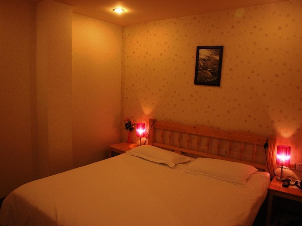 Shanghai Blue Mountain Youth Hostel - Luwan Екстериор снимка