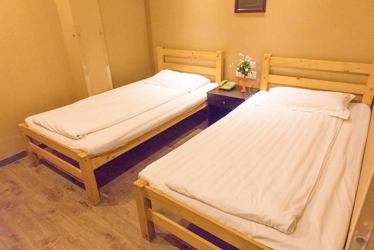 Shanghai Blue Mountain Youth Hostel - Luwan Екстериор снимка