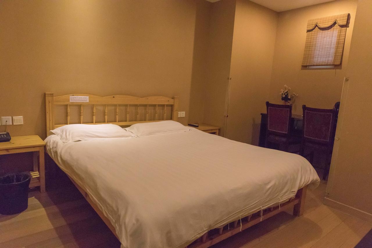 Shanghai Blue Mountain Youth Hostel - Luwan Екстериор снимка